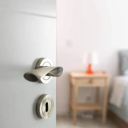 Daire Besetubal M&m House *