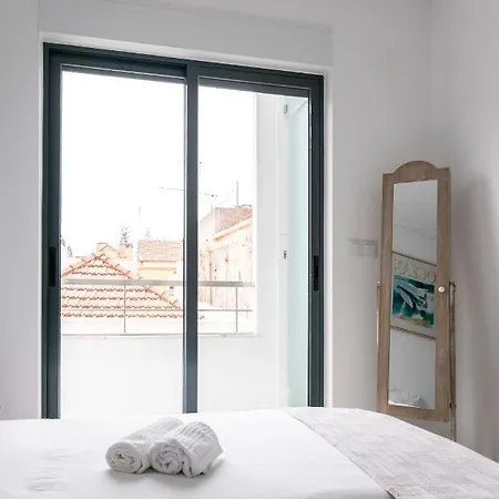 Daire Besetubal M&m House *